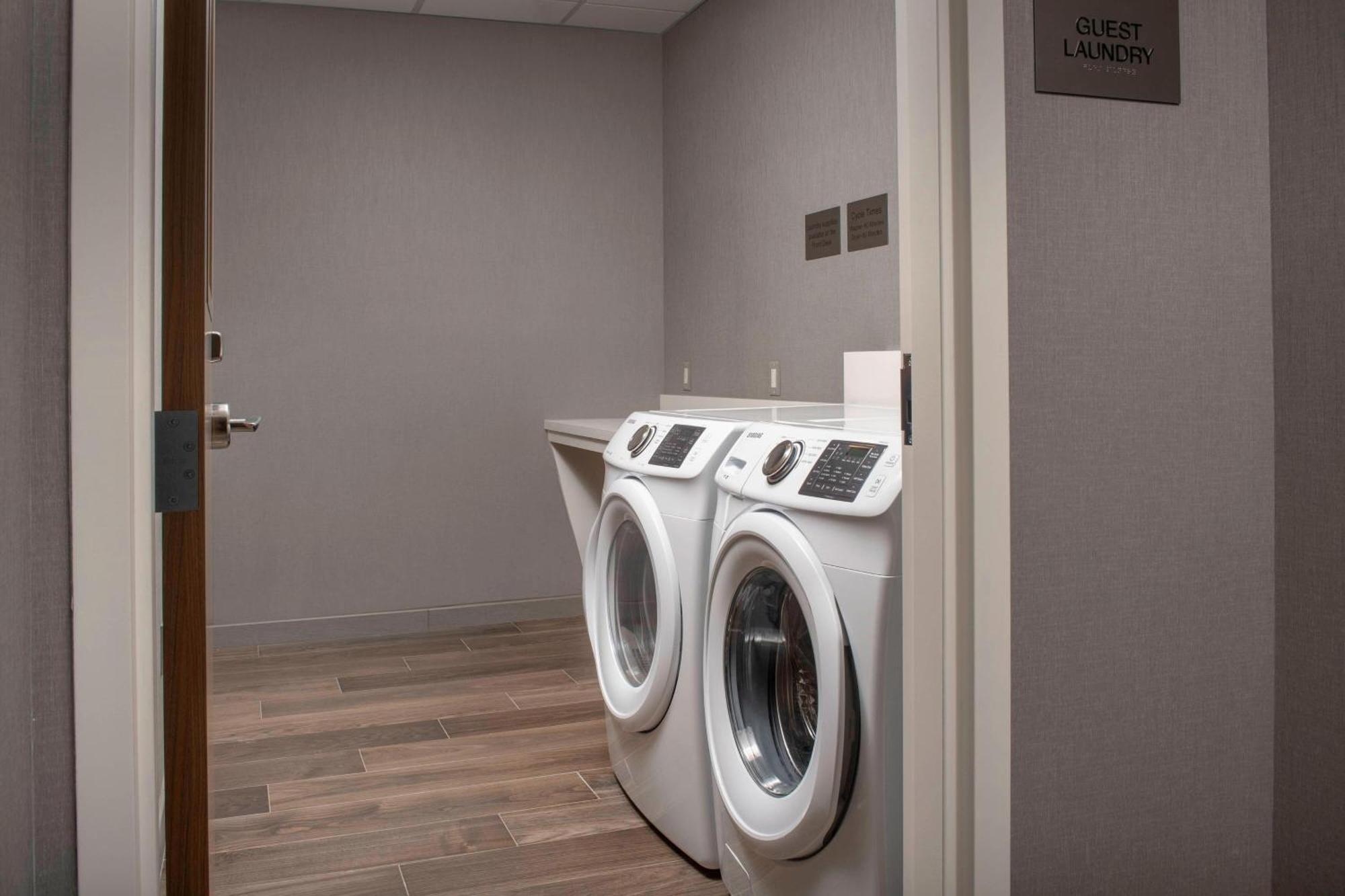 Fairfield Inn & Suites By Marriott Miami Airport West/Doral Fasilitas foto